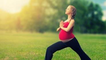 Why Should Pregnant Women Practice Yoga?